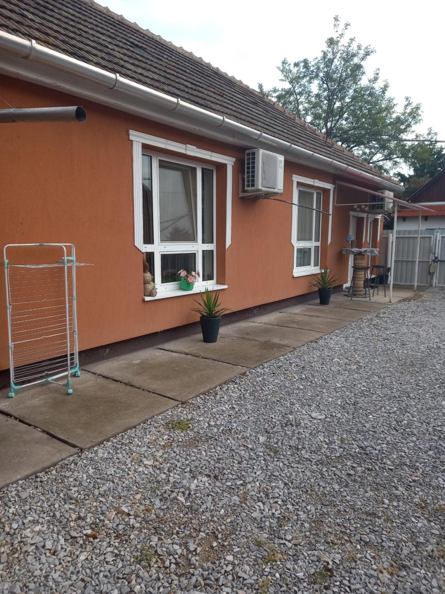 Grevia Apartmanok Поросло Экстерьер фото